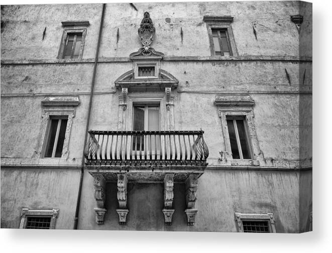 Facade Canvas Print featuring the photograph Balcony in Assisi by Pablo Lopez