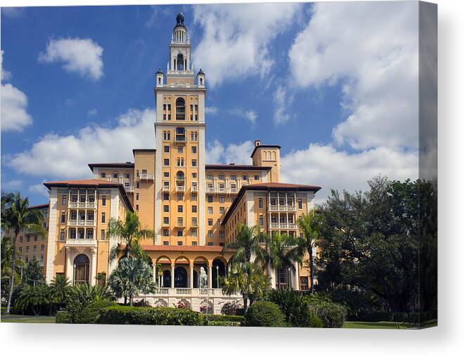 Biltmore Canvas Print featuring the photograph Coral Gables Biltmore Hotel 01 by Carlos Diaz