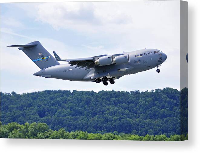 Aviation Canvas Print featuring the photograph C17a Globemaster IIi by Dan Myers