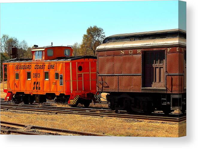 Fine Art Canvas Print featuring the photograph Caboose and Car by Rodney Lee Williams