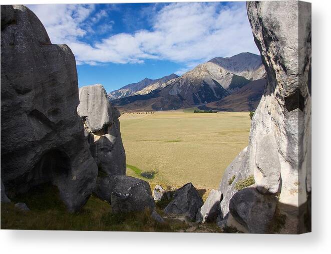 New Canvas Print featuring the photograph Castle Hill #5 by Stuart Litoff