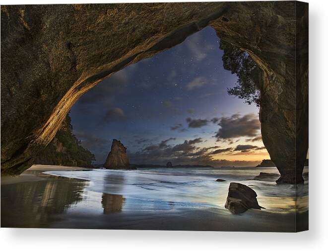 Landscape Canvas Print featuring the photograph Cathedral Cove by Yan Zhang