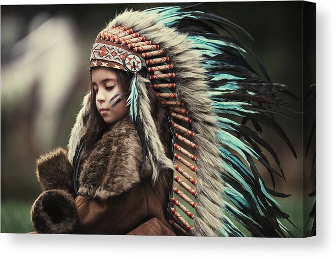 Hat Canvas Print featuring the photograph Chief Of My Dreams by Carmit Rozenzvig