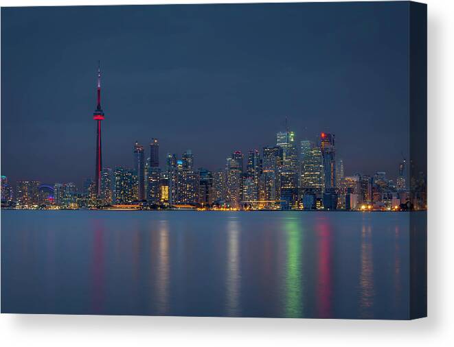 Tranquility Canvas Print featuring the photograph Cloudy Evening Over Toronto by Jean Surprenant