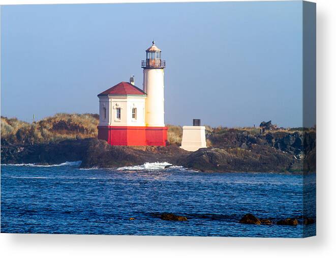  Canvas Print featuring the photograph Coquille Lighthouse by Dennis Bucklin
