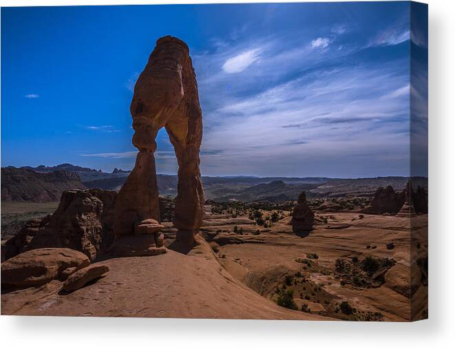 Delicate Arch Canvas Print featuring the photograph Delicate Arch Image 3 by Jonathan Davison