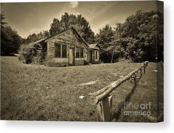 Deserted House Canvas Print featuring the photograph Deserted House by Mina Isaac