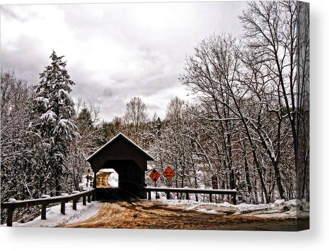 Bridge Canvas Print featuring the photograph Dingleton Hill Bridge by Mike Martin