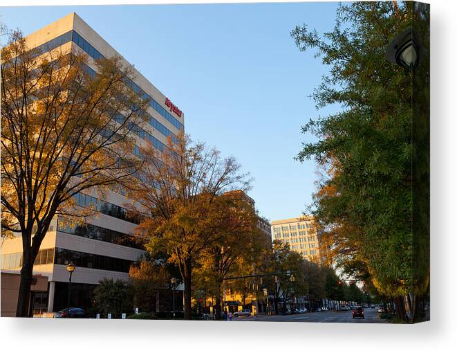 Downtown Canvas Print featuring the photograph Downtown Chattanooga by Melinda Fawver