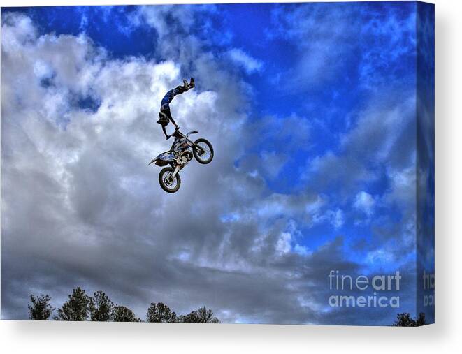 Reid Callaway Jumping Canvas Print featuring the photograph Durhamtown Plantation Ray Bennett Flying High2 by Reid Callaway