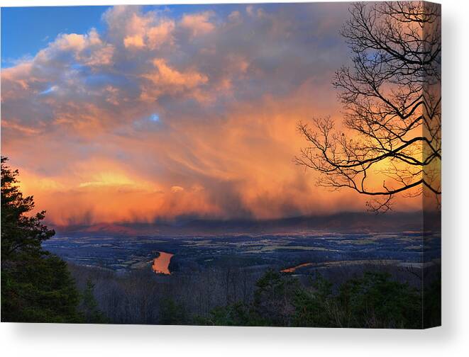 Sunset Canvas Print featuring the photograph Fire In The Sky by Lara Ellis