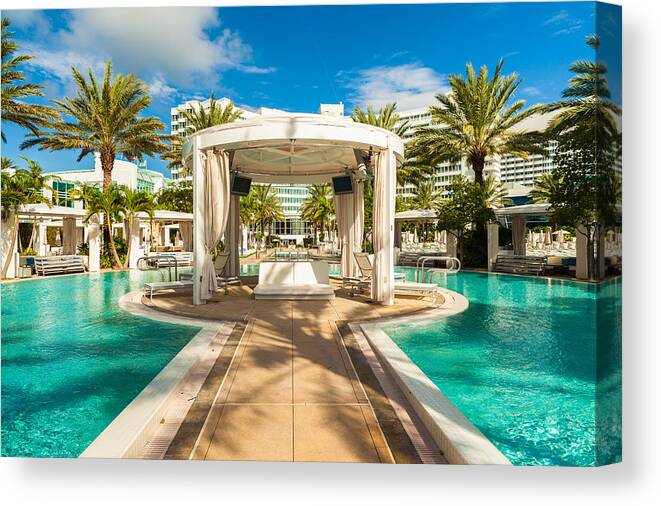 Architecture Canvas Print featuring the photograph Fontainebleau Hotel by Raul Rodriguez
