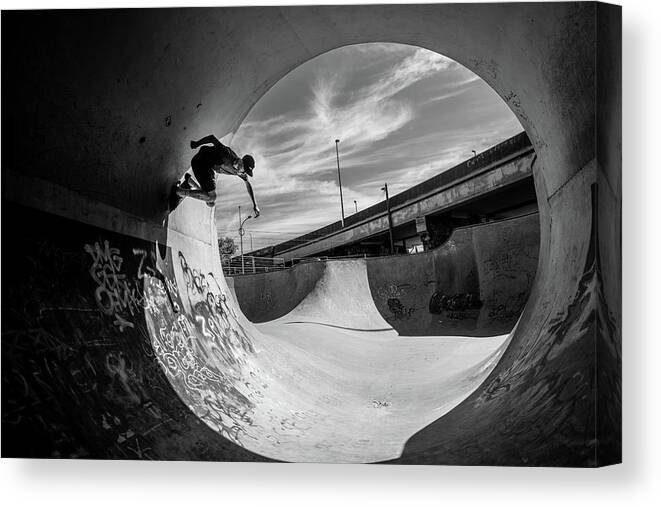 Antwerp Canvas Print featuring the photograph Full Pipe @ Sam Taeymans by Eric Verbiest