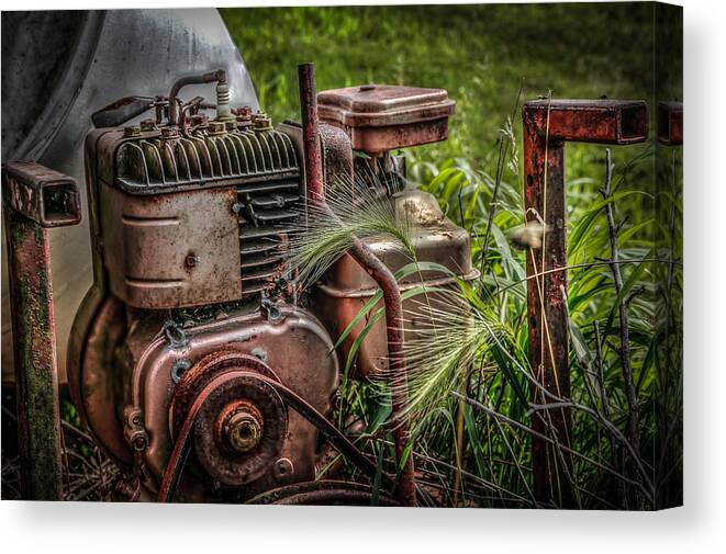 Briggs Canvas Print featuring the photograph Generator by Ray Congrove