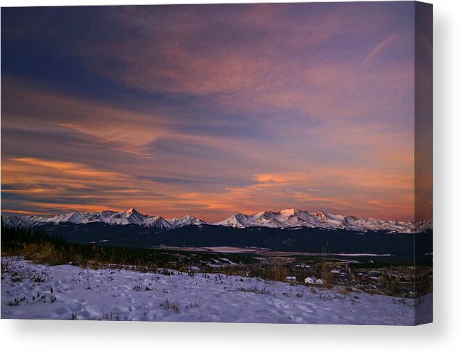Colorado Canvas Print featuring the photograph Glow of Morning by Jeremy Rhoades