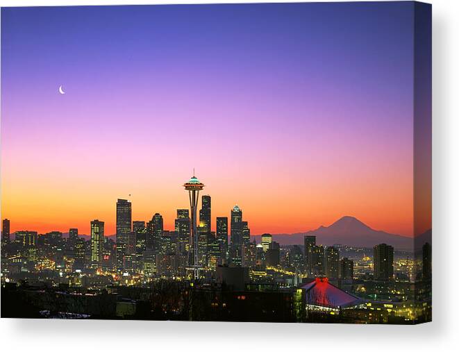Seattle Canvas Print featuring the photograph Good Morning America. by King Wu