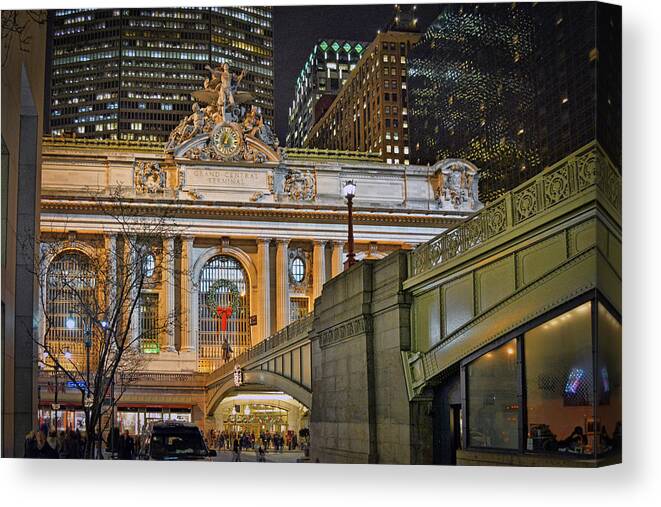 'holiday Canvas Print featuring the photograph Grand Central Nocturnal by Jeffrey Friedkin