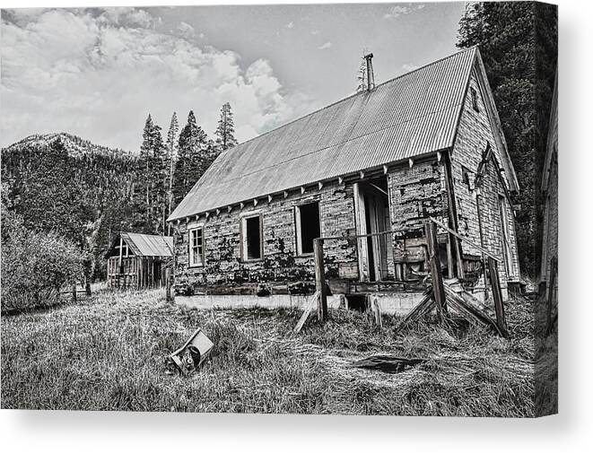 Abandoned Canvas Print featuring the photograph Gray Dreary Day by Don Bendickson