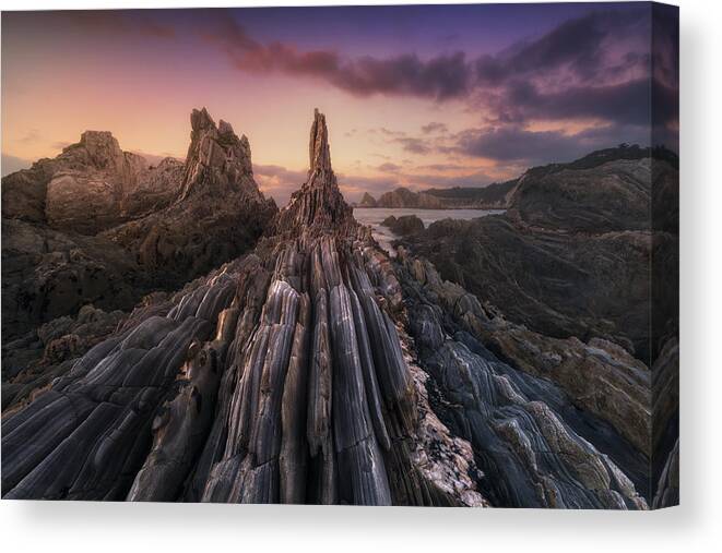 Landscape Canvas Print featuring the photograph Gueirua Needles by Carlos F. Turienzo