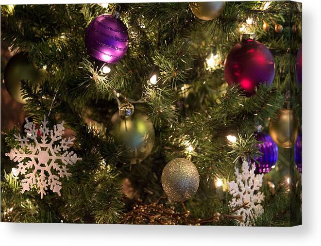 Christmas Tree Canvas Print featuring the photograph Happy Holidays by Patricia Babbitt