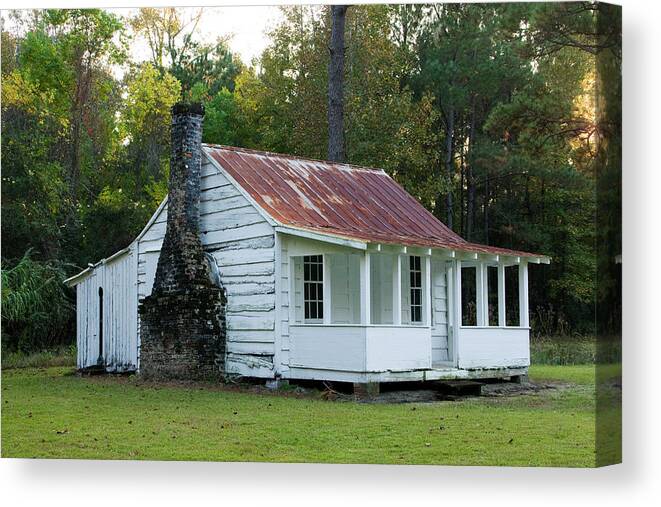  Cabin Canvas Print featuring the photograph Hobcaw Cabin by Sandra Anderson