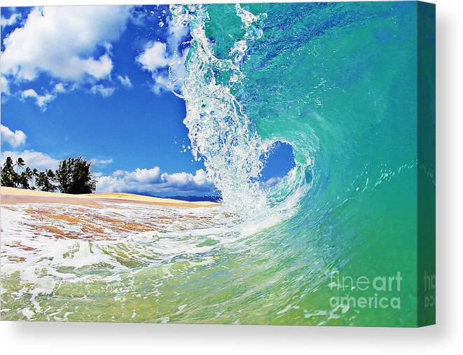 Ocean Canvas Print featuring the photograph Keiki Beach Wave by Paul Topp