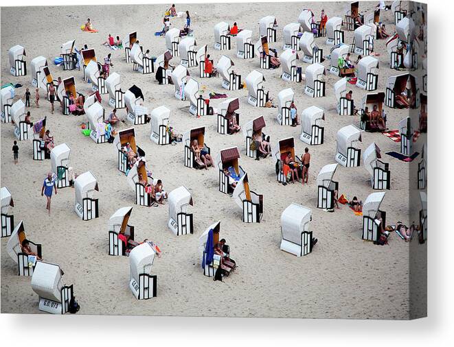 People Canvas Print featuring the photograph L \'alveare by Massimo Della Latta