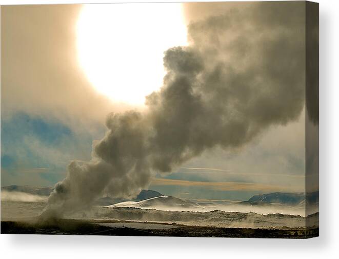 Iceland Sun Canvas Print featuring the photograph Land of the Rising Sun by HweeYen Ong