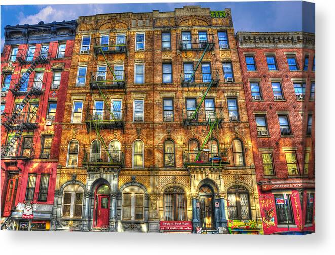 Led Zeppelin Canvas Print featuring the photograph Led Zeppelin Physical Graffiti Building in Color by Randy Aveille