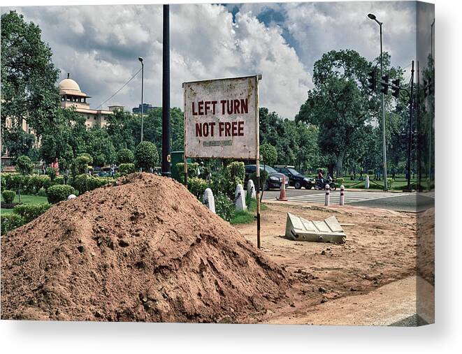 5d Mark Iii Canvas Print featuring the photograph Left Turn Not Free by John Hoey