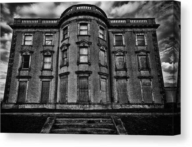 Loftus Hall Canvas Print featuring the photograph Loftus Hall by Nigel R Bell