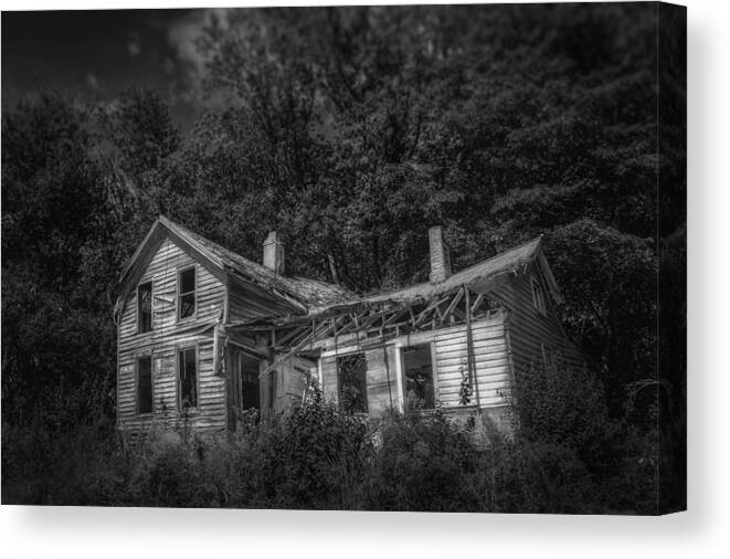 House Canvas Print featuring the photograph Lost and Alone by Scott Norris