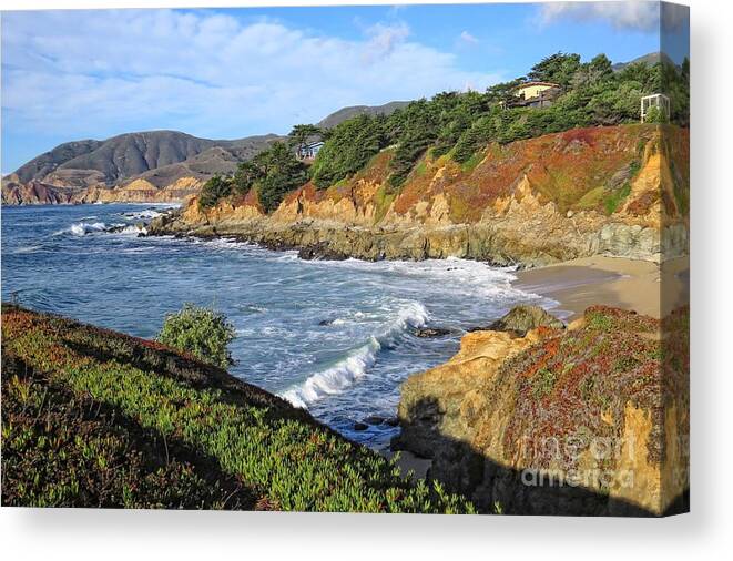 Montara Point Canvas Print featuring the photograph Montara Point by Scott Cameron