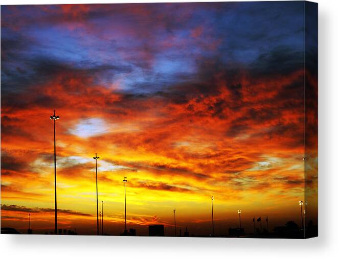 Dallas Canvas Print featuring the photograph Morning Sky by Edward Hawkins II