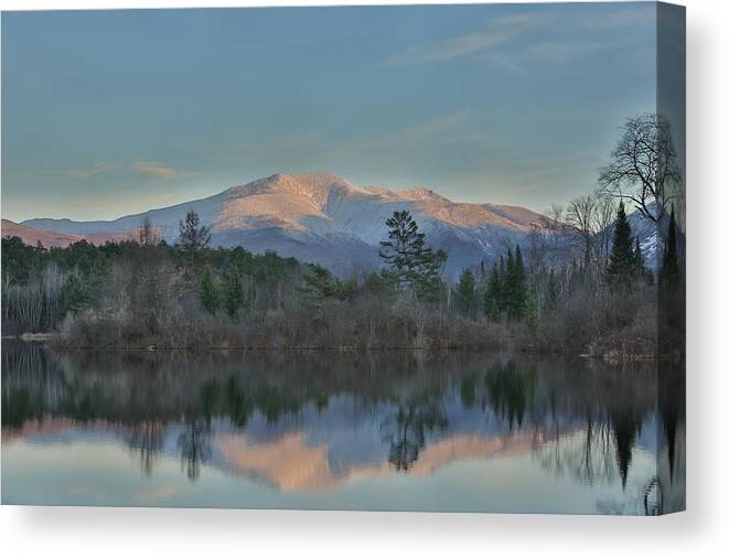 Mountains Canvas Print featuring the photograph Mt Lafayette Reflections by Duane Cross