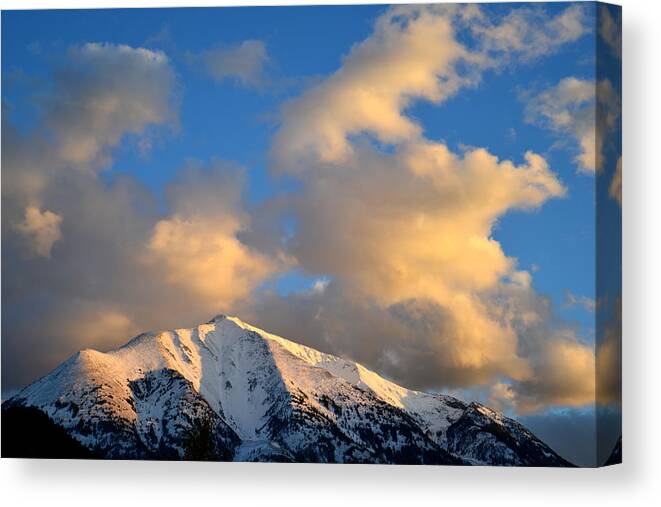 Mt. Sopris Canvas Print featuring the photograph Mt. Sopris Sunset 2 by Ray Mathis