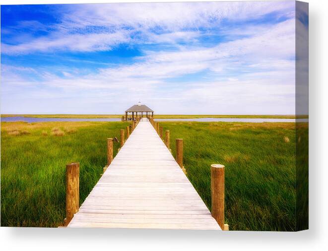 Gulf Of Mexico Canvas Print featuring the photograph Lonely Pier I by Raul Rodriguez