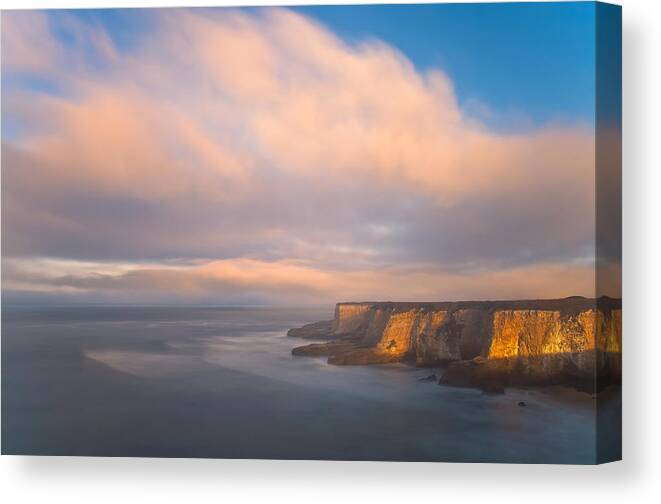 Landscape Canvas Print featuring the photograph Nimbus Almighty by Jonathan Nguyen