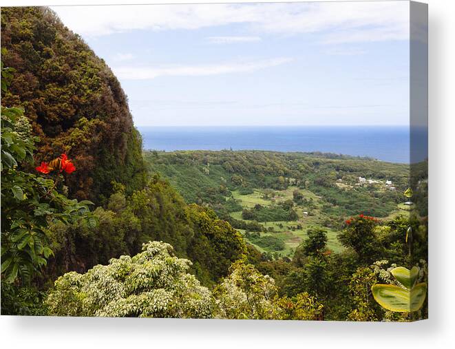 Maui Canvas Print featuring the photograph North Coast of Maui by Laura Tucker