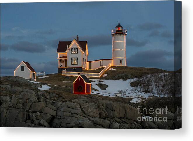 Lighthouse Canvas Print featuring the photograph Nubble lighthouse at Christmas by Steven Ralser