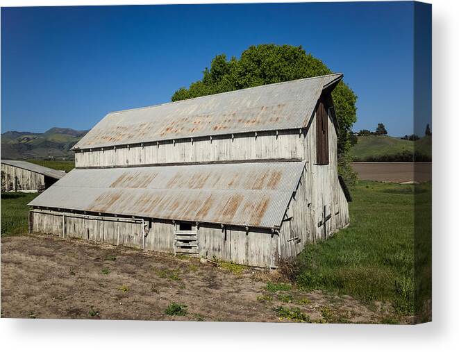 Barn Canvas Print featuring the photograph Old Barn At Kynsi Winery by Priya Ghose