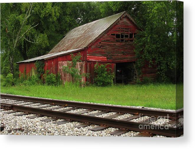 Barns Canvas Print featuring the photograph On a Tennessee Back Road by Douglas Stucky