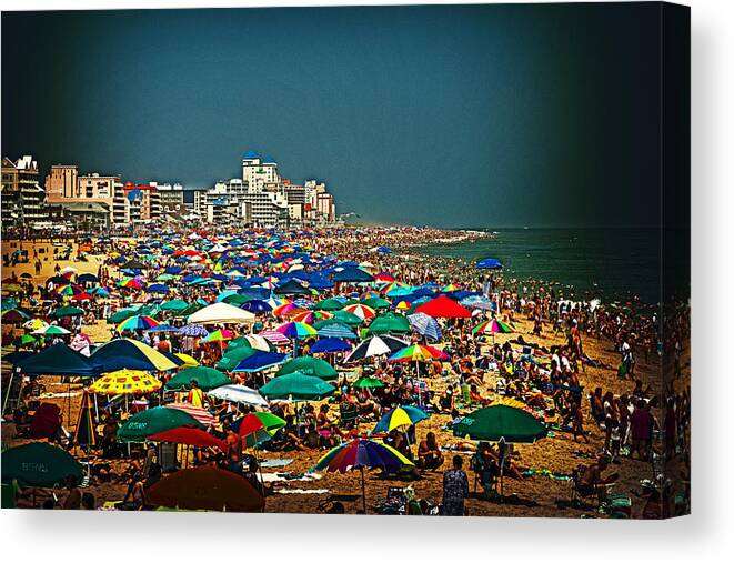 Beach Canvas Print featuring the photograph On the Beach in August by Bill Swartwout