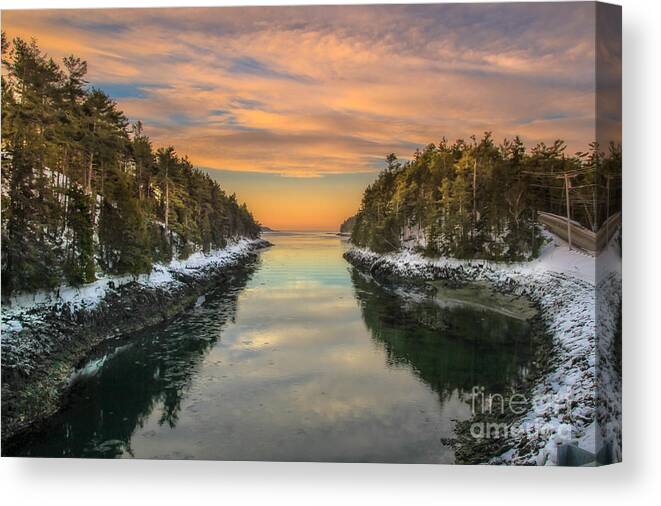 Orrs Island Canvas Print featuring the photograph Orrs Island Maine by Brenda Giasson