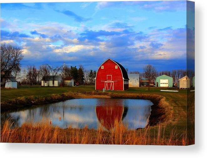 Barns Canvas Print featuring the photograph Pondside Farms by Larry Trupp