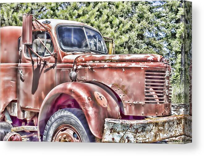  Canvas Print featuring the photograph R E O Truck 2 by Cathy Anderson