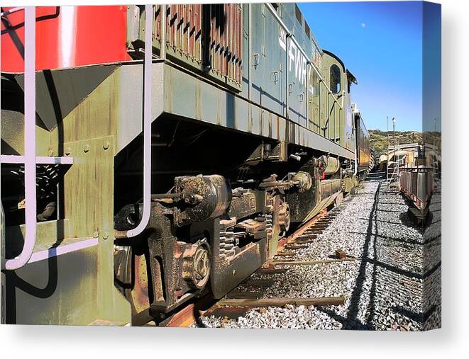 History Canvas Print featuring the photograph Rail Truck by Michael Gordon