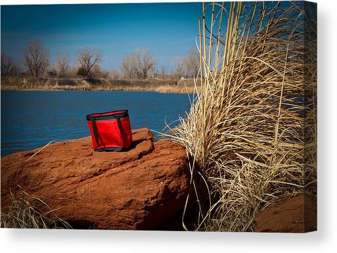 Horizontal Canvas Print featuring the photograph Red Lunch Bag by Doug Long