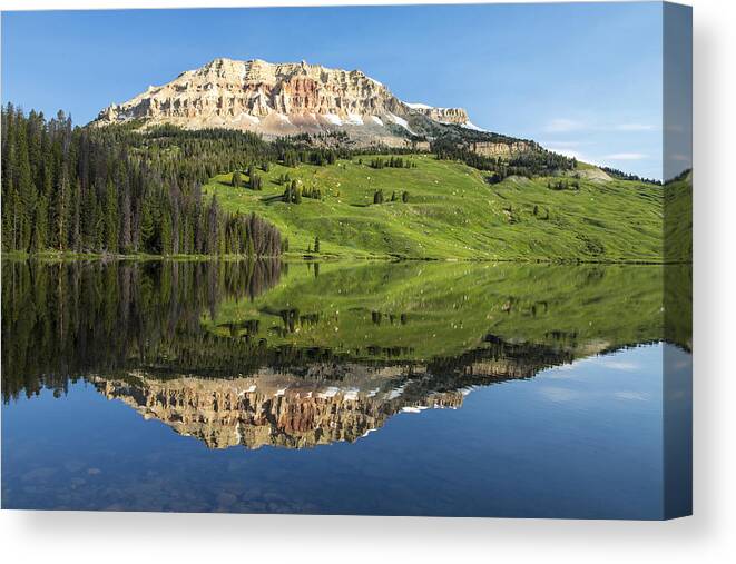 Beartooth Mountains Canvas Print featuring the photograph Red Mountain Reflection by D Robert Franz