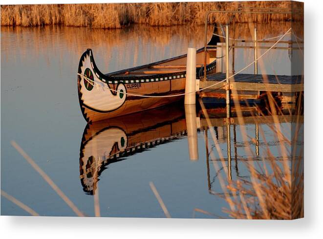 Reflections Canvas Print featuring the photograph Reflected by Larry Trupp